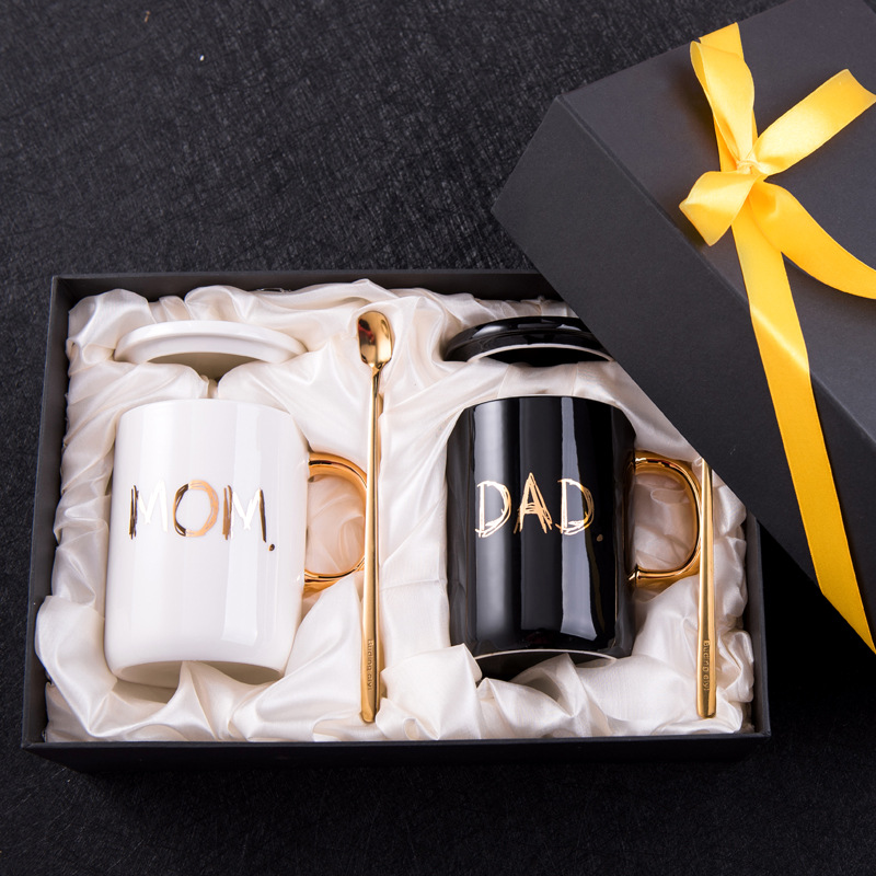 跨境爆款母亲节父亲节礼物陶瓷马克杯简约水杯MOMDAD杯子礼盒装