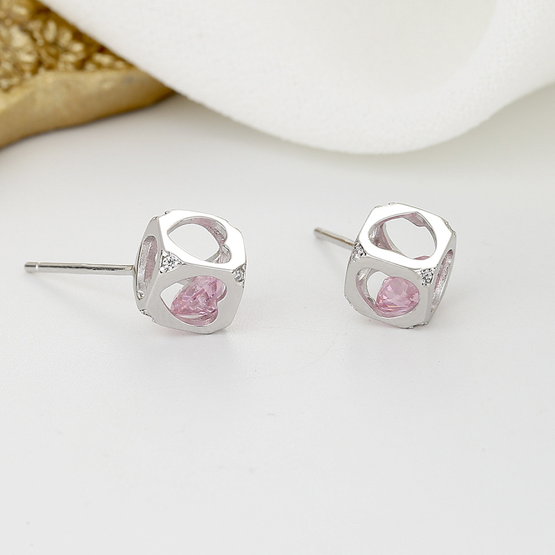 跨境爆款简约925纯银灵动耳钉女高级感轻奢气质INS爱情魔方银耳环