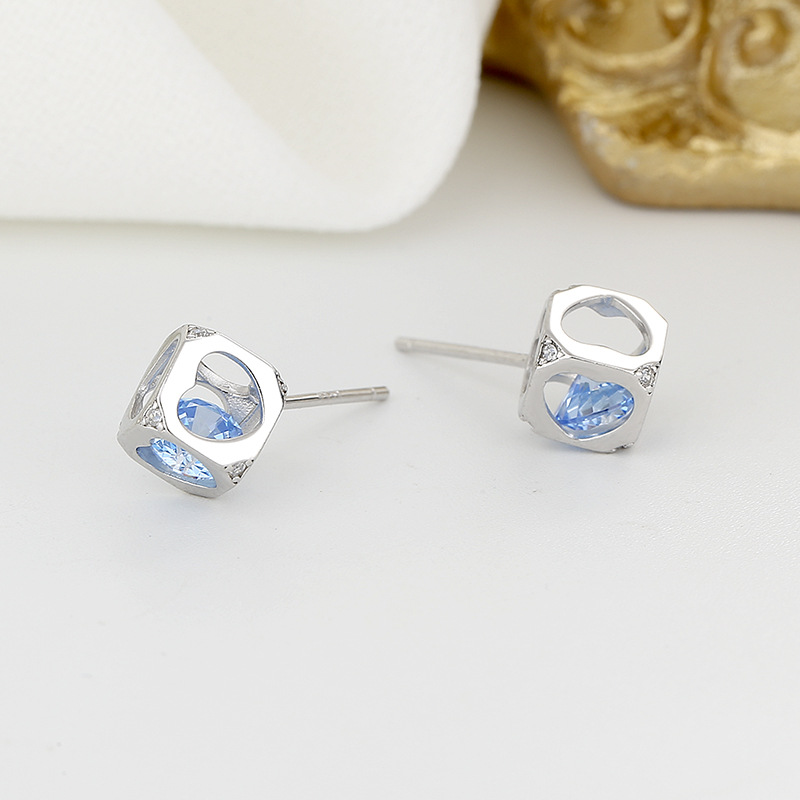 跨境爆款简约925纯银灵动耳钉女高级感轻奢气质INS爱情魔方银耳环