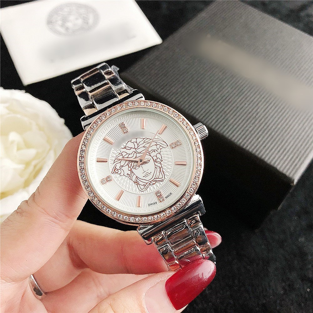 一件代发二类爆款跨境电商手表美杜莎条丁刻度女士钢带钻石手表