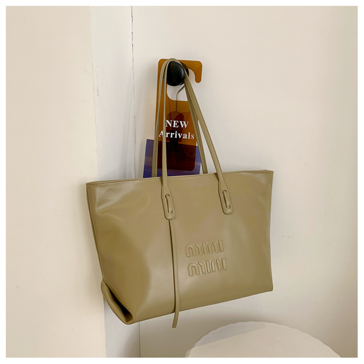 简约气质复古风字母纯色单肩托特女包时尚百搭通勤包