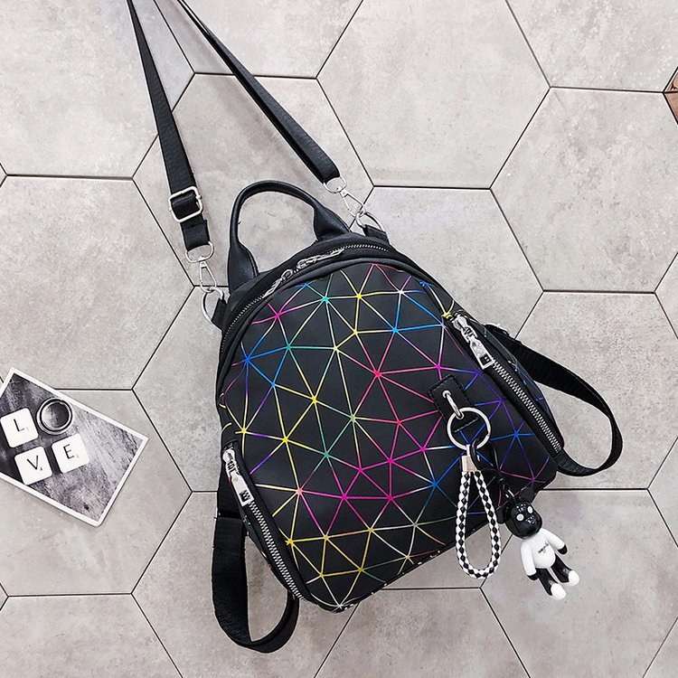 新款贝壳挂件熊双肩背包两用女包厂家批发外贸出口