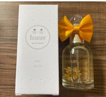 小城伊香网红爆款男女士香水持久淡香清新女王的耳语一件代发