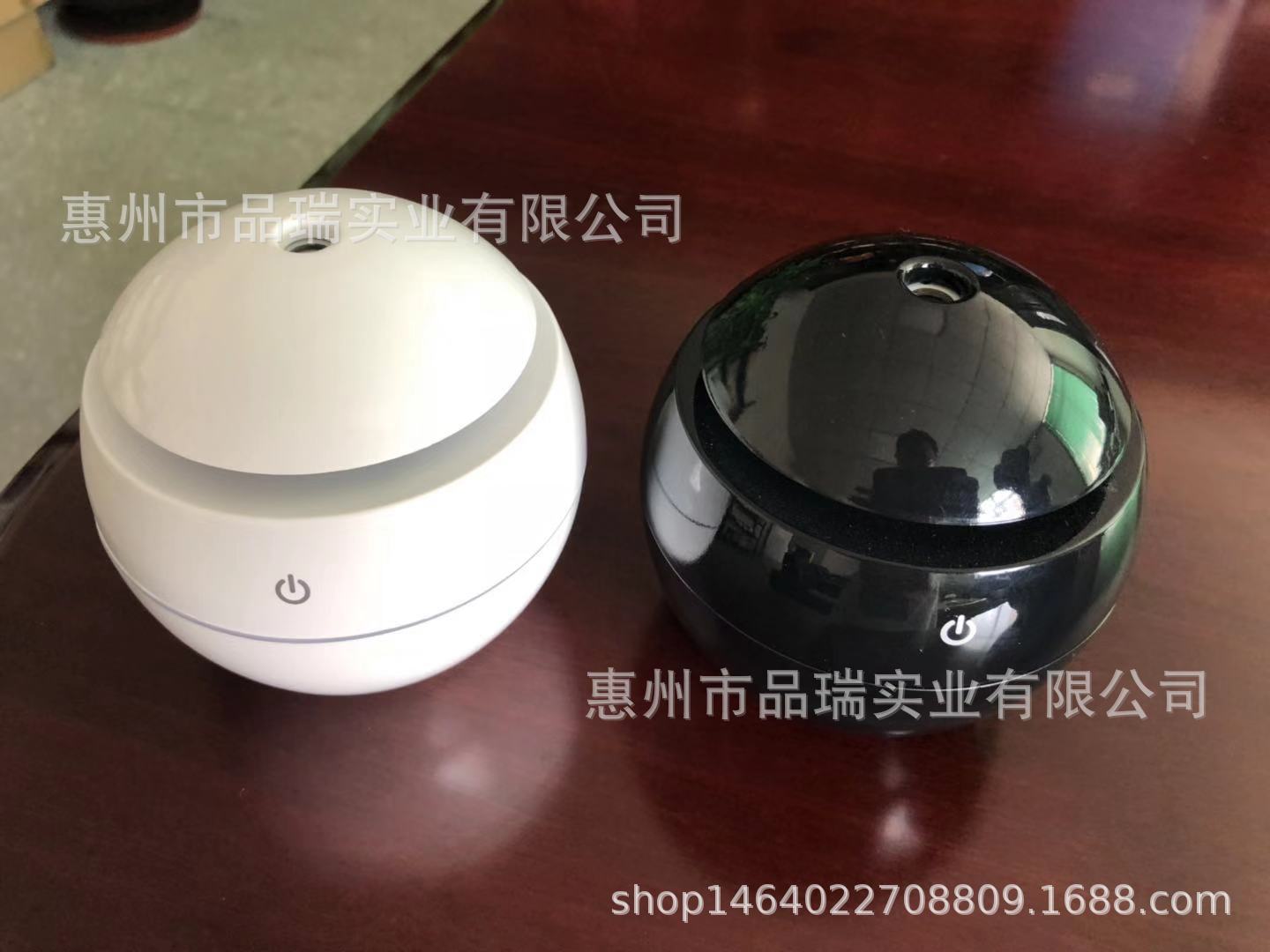 130ml迷你蘑菇加湿器超声波香薰机七彩家用加湿器圆木纹USB加湿器