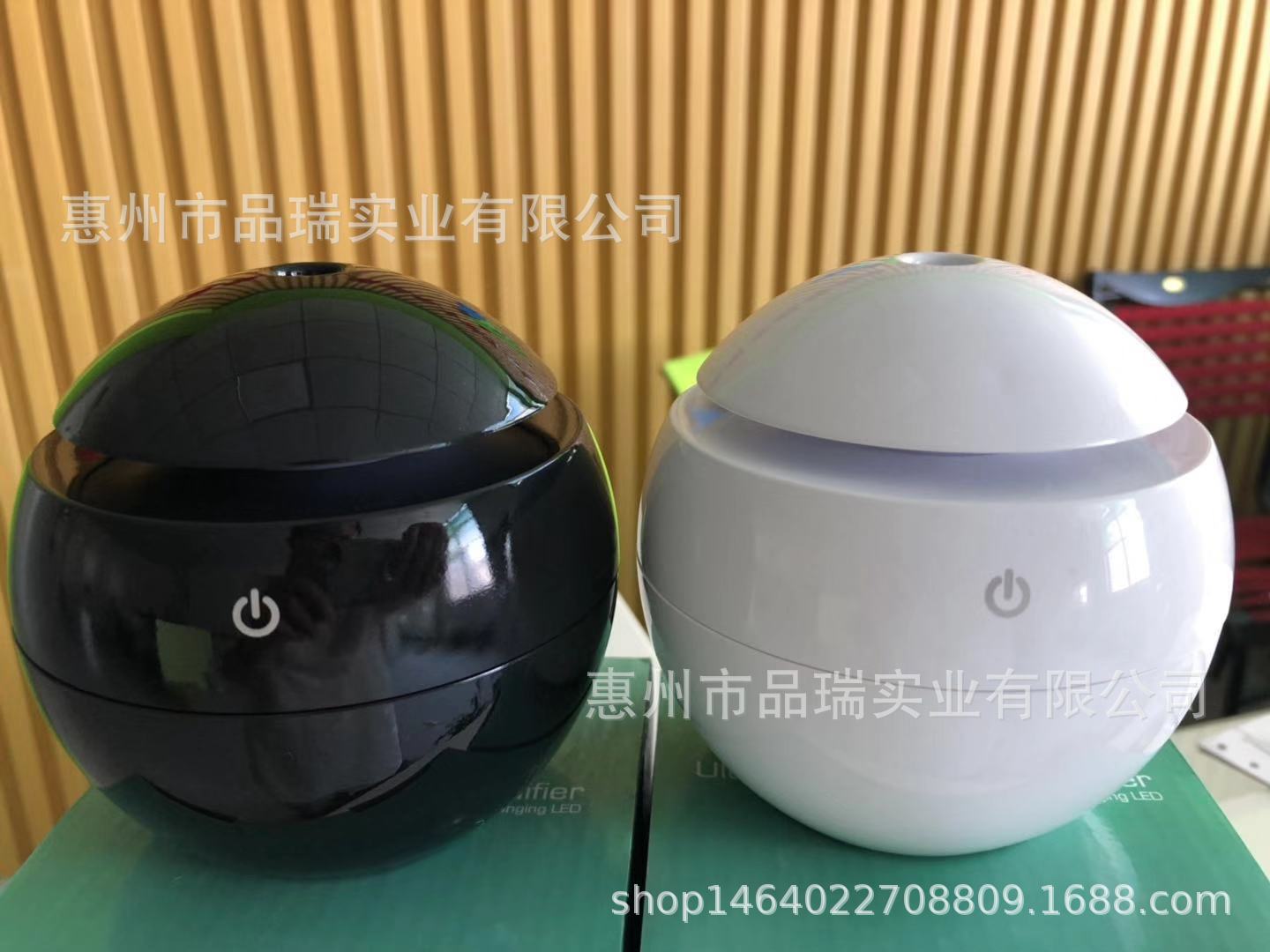 130ml迷你蘑菇加湿器超声波香薰机七彩家用加湿器圆木纹USB加湿器