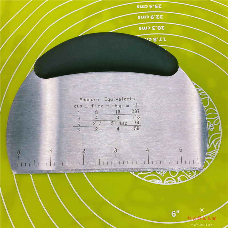 不锈钢防滑切面到家用带刻度面团切条刀牛轧糖雪花酥切刀烘焙工具