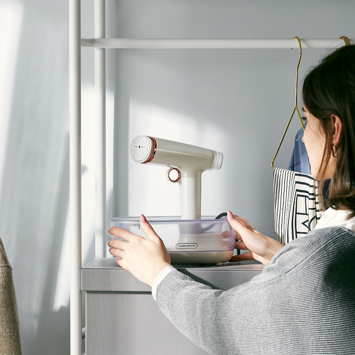 摩飞MR2030蒸汽挂烫机家用小型熨斗手持商务便携立式全自动熨烫机