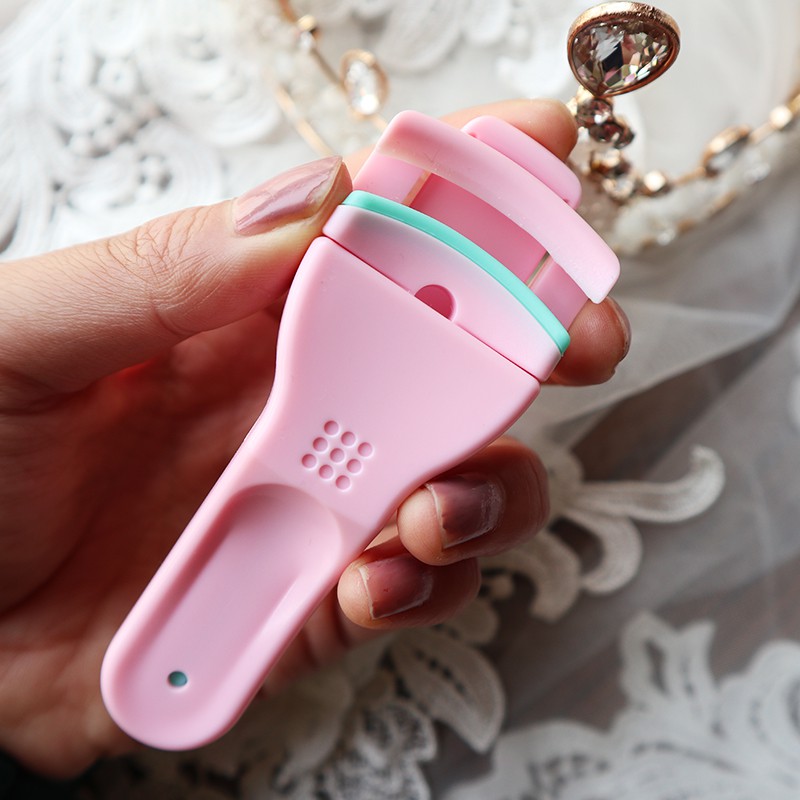 【HUAREN】睫毛夹，用软胶卷睫毛，帮助卷翘睫毛，卷翘不痛。颜色漂亮，有2种颜色可供选择