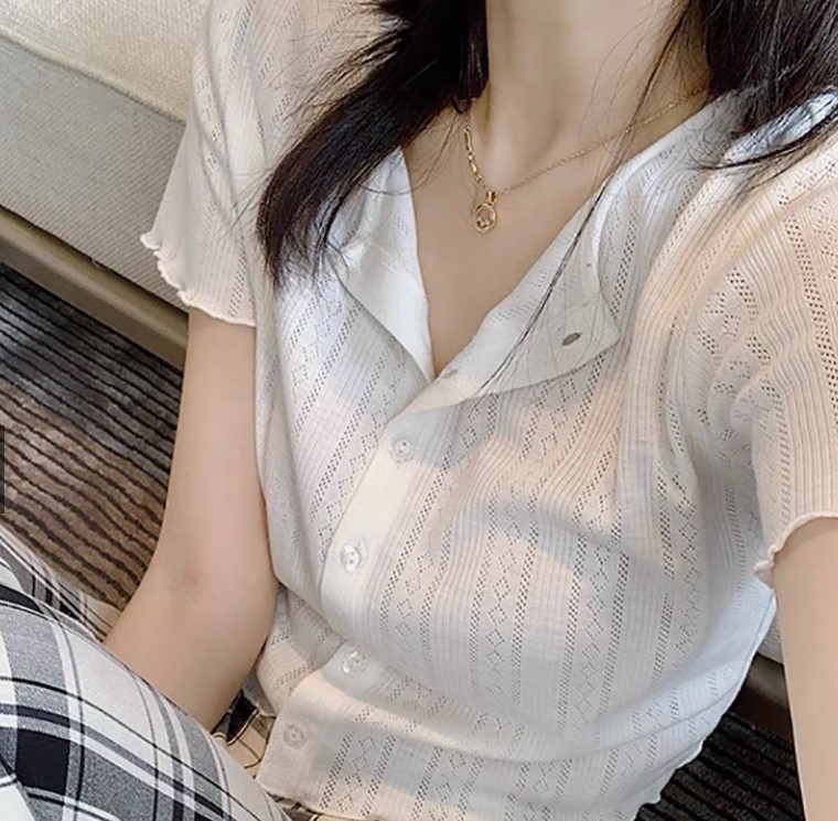 Chunyu✨真丝衬衫，图案可爱。颜色鲜艳。 小巧紧凑的8853#