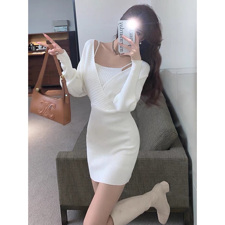 【chunyu】✨เดรสไหมพรมสายเดี่ยว+แขนยาวปาดไหล่ผูกโบว์ 319#