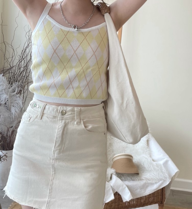 Chunyu✨破洞裤腿牛仔短裤 短牛仔裤 女短裤19186#