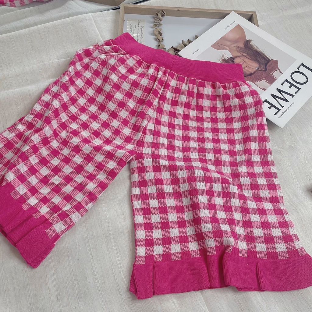 【chunyu】✨喇叭格子裤 半路进去了。好可爱。B1135