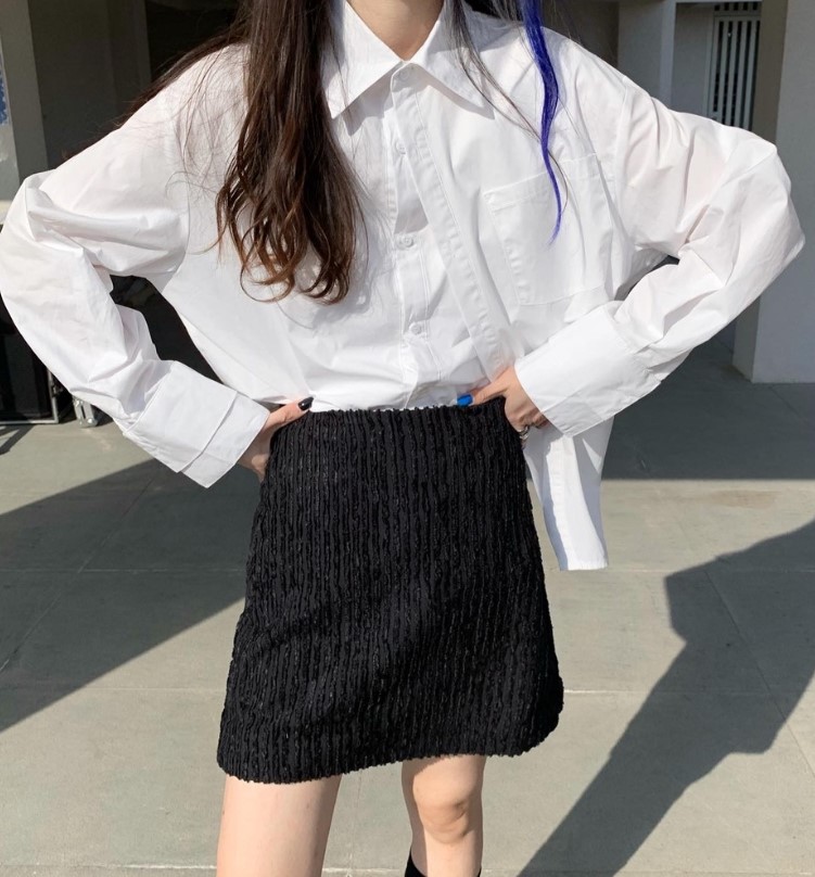 Chunyu✨灯芯绒面料 A 字短裙。 灯芯绒半身裙A字款21019#