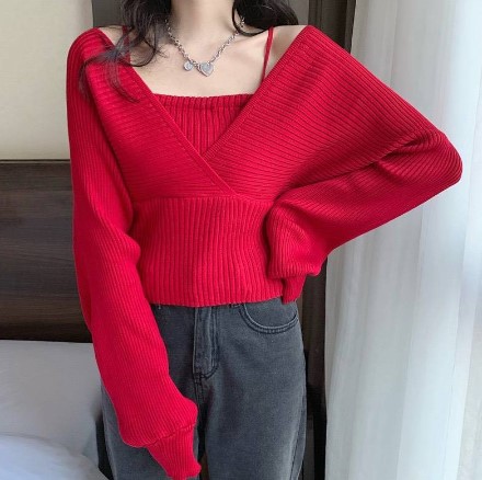 Chunyu✨V领长袖真丝衬衫 里面装扮一行。 可爱韩风3010#