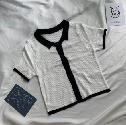 Chunyu✨针织衫领子正面纽扣可爱色彩装饰韩版针织衫领子正面纽扣47048