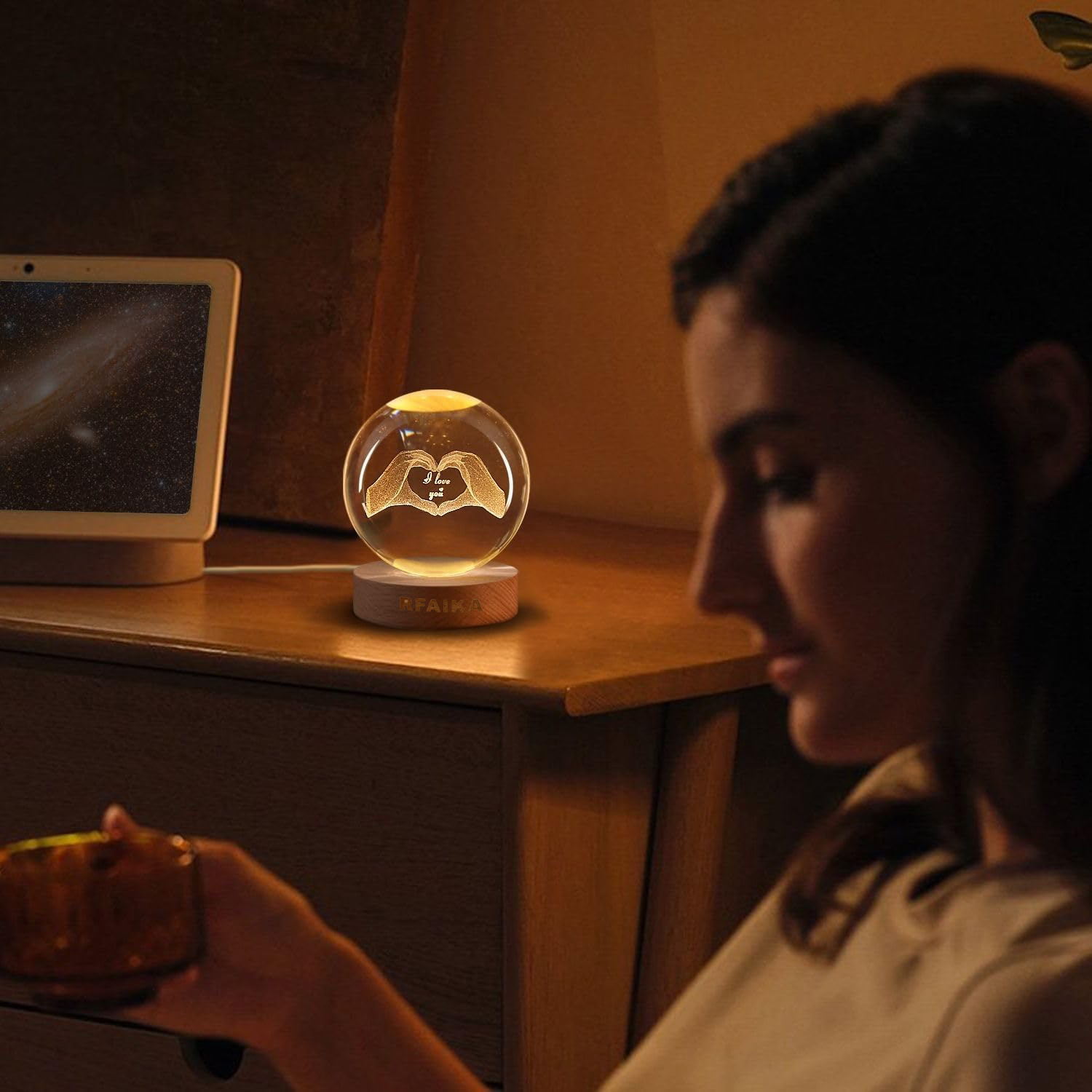 60 双手爱心水晶球