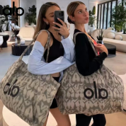 alo大容量瑜伽包单肩包运动健身休闲包