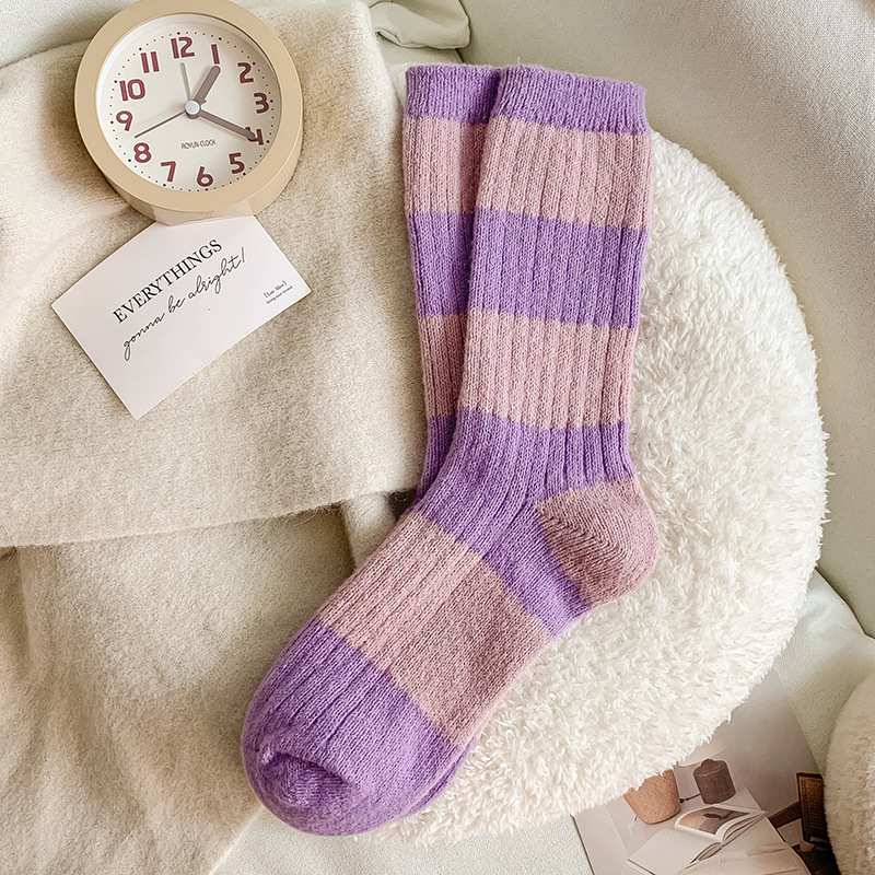 羊毛袜子女中筒袜韩版学院风