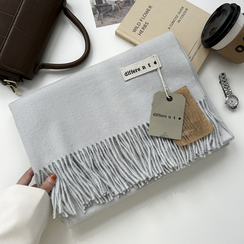 新款300克纯色围巾女冬款