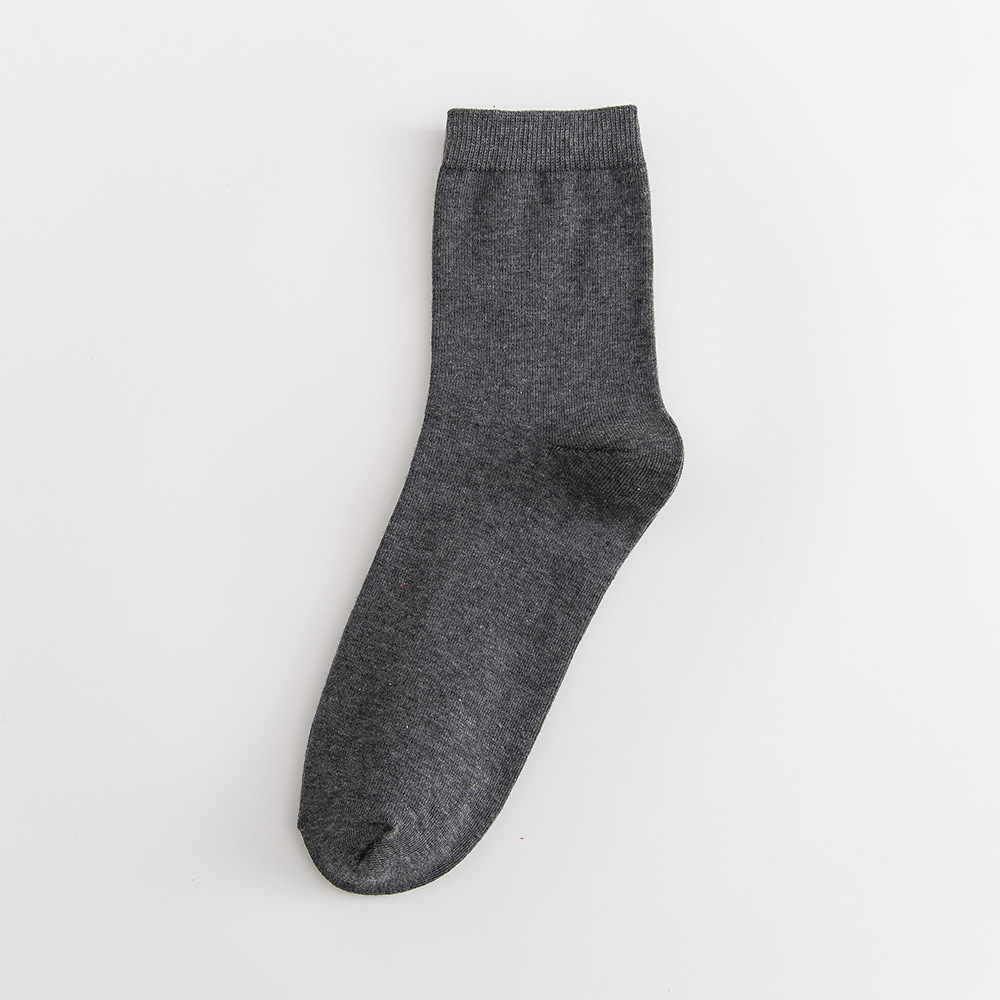 男士纯棉中筒袜吸汗防臭男士商务休闲纯色四季款黑白灰棉袜