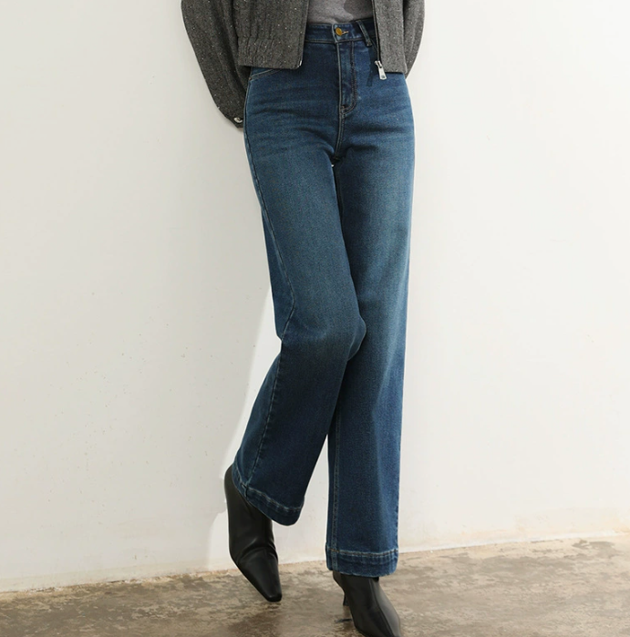 Straight jeans