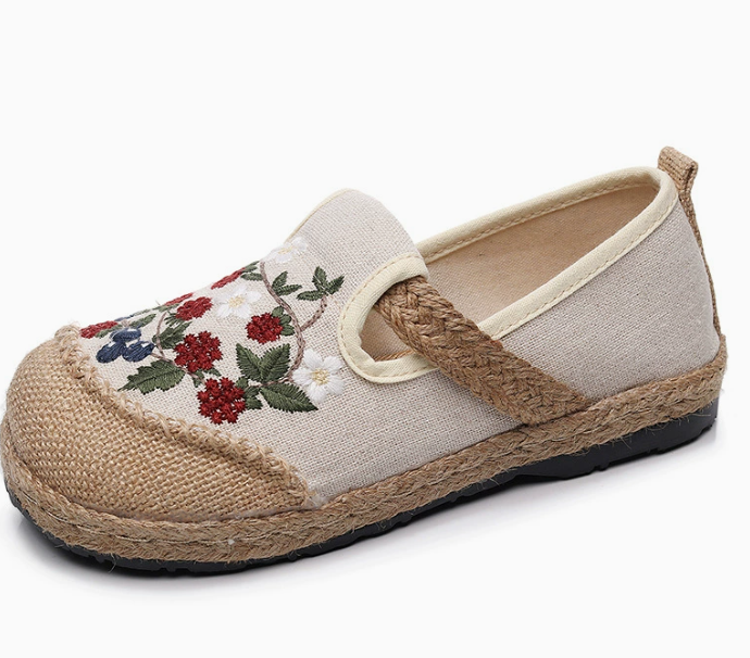 Women's shoes ins trendy shoes Internet celebrity 2026 new ethnic style embroidered shoes