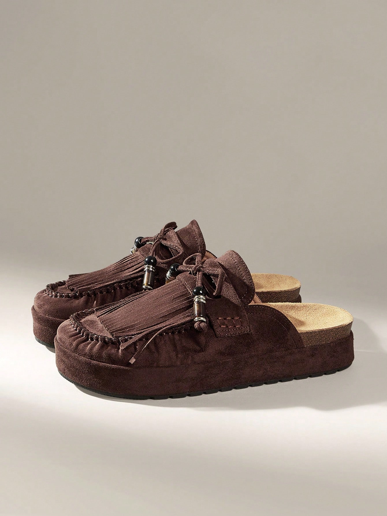 女士平底圆头蝴蝶结系带棕色珠饰波西米亚风格沙滩度假休闲凉鞋棕色流苏珠饰波西米亚风格海滩度假休闲套脚凉鞋