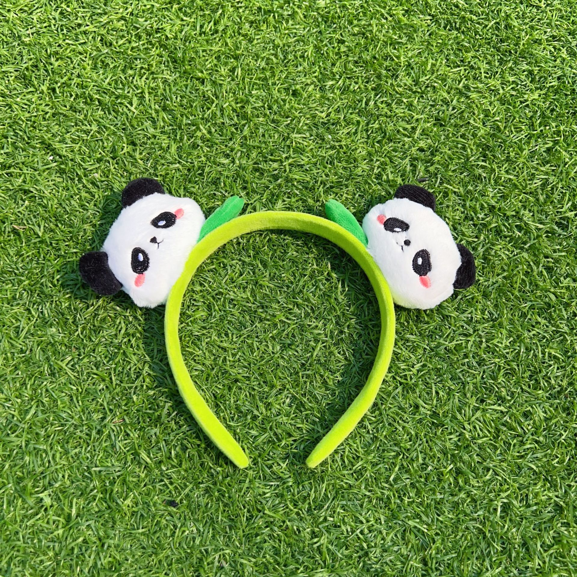 Universal Panda Headband Wholesale 3D Panda Hair Accessory Doll Hair Clip Sweet Panda Hairclip for Washing Face