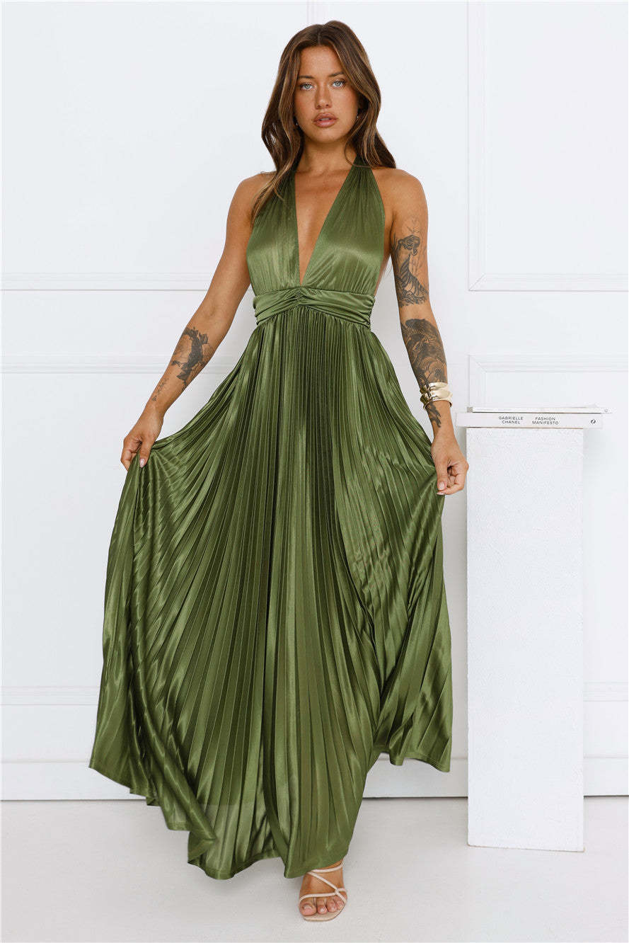 2026 European and American cross-border new single-shoulder pleated long dress with crossbody collar waist dress elegant pure color dress