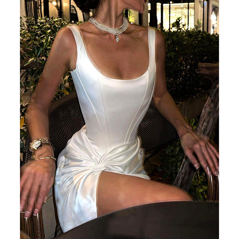 欧美外贸夏季2026性感时尚露背扭结开叉礼服缎面长款连衣裙女批发