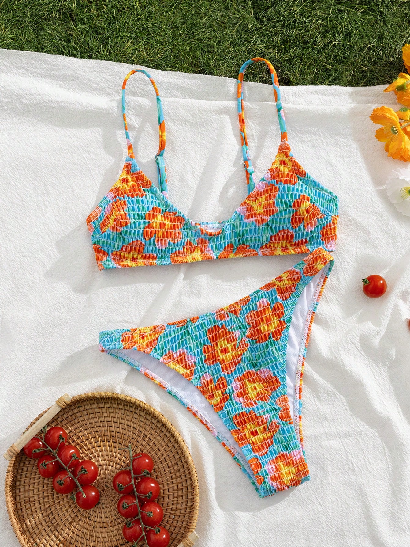 New summer fashion women's bikini swimming suit