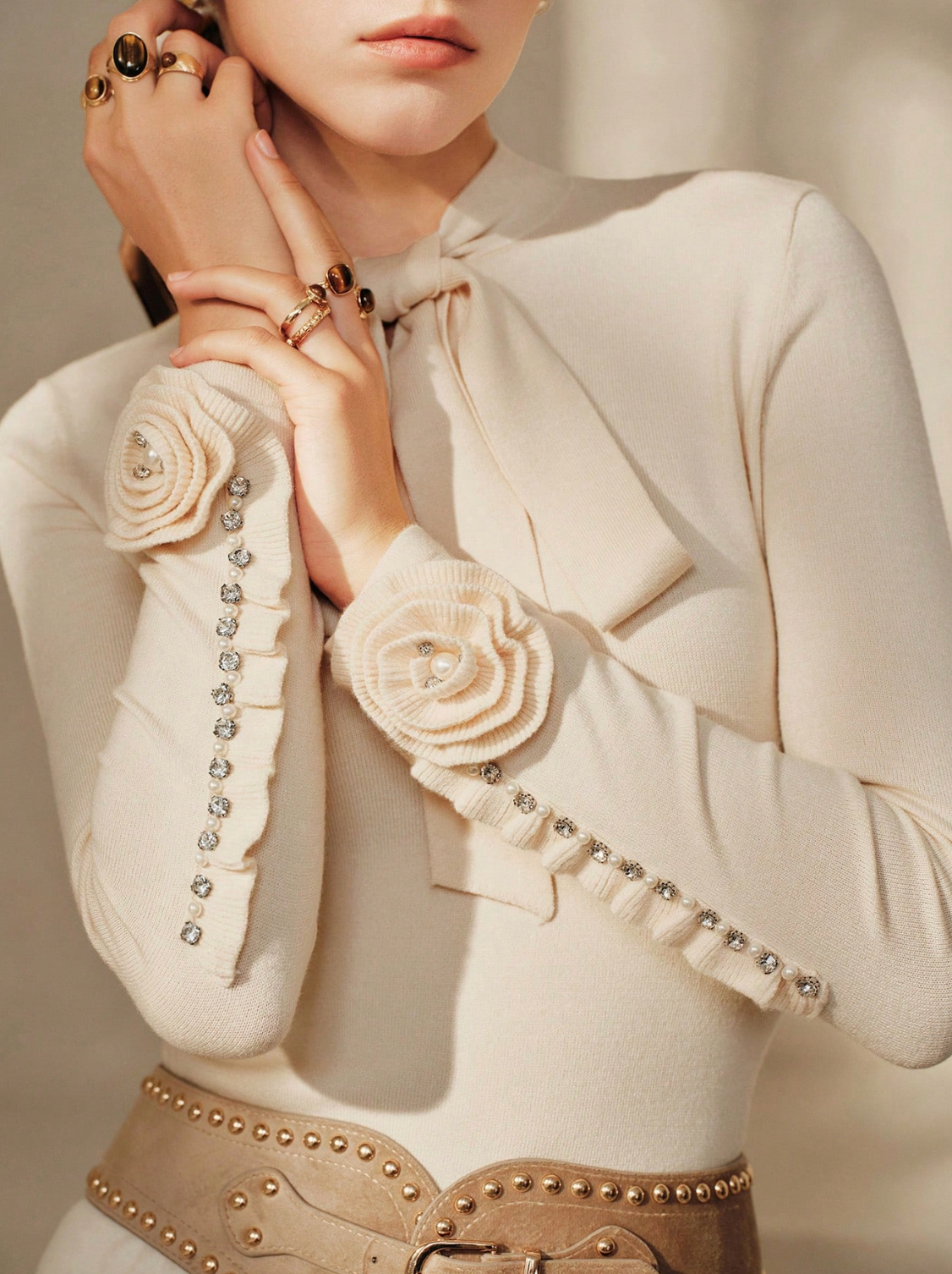 女士蝴蝶结装饰长袖针织衫，米色，秋季，优雅，茶话会别致时尚休闲舒适秋冬春新年婚礼
