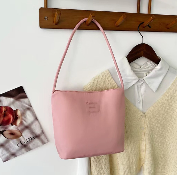 New hand gift bag handbag wedding birthday gift handbag embroidered bucket women's bag