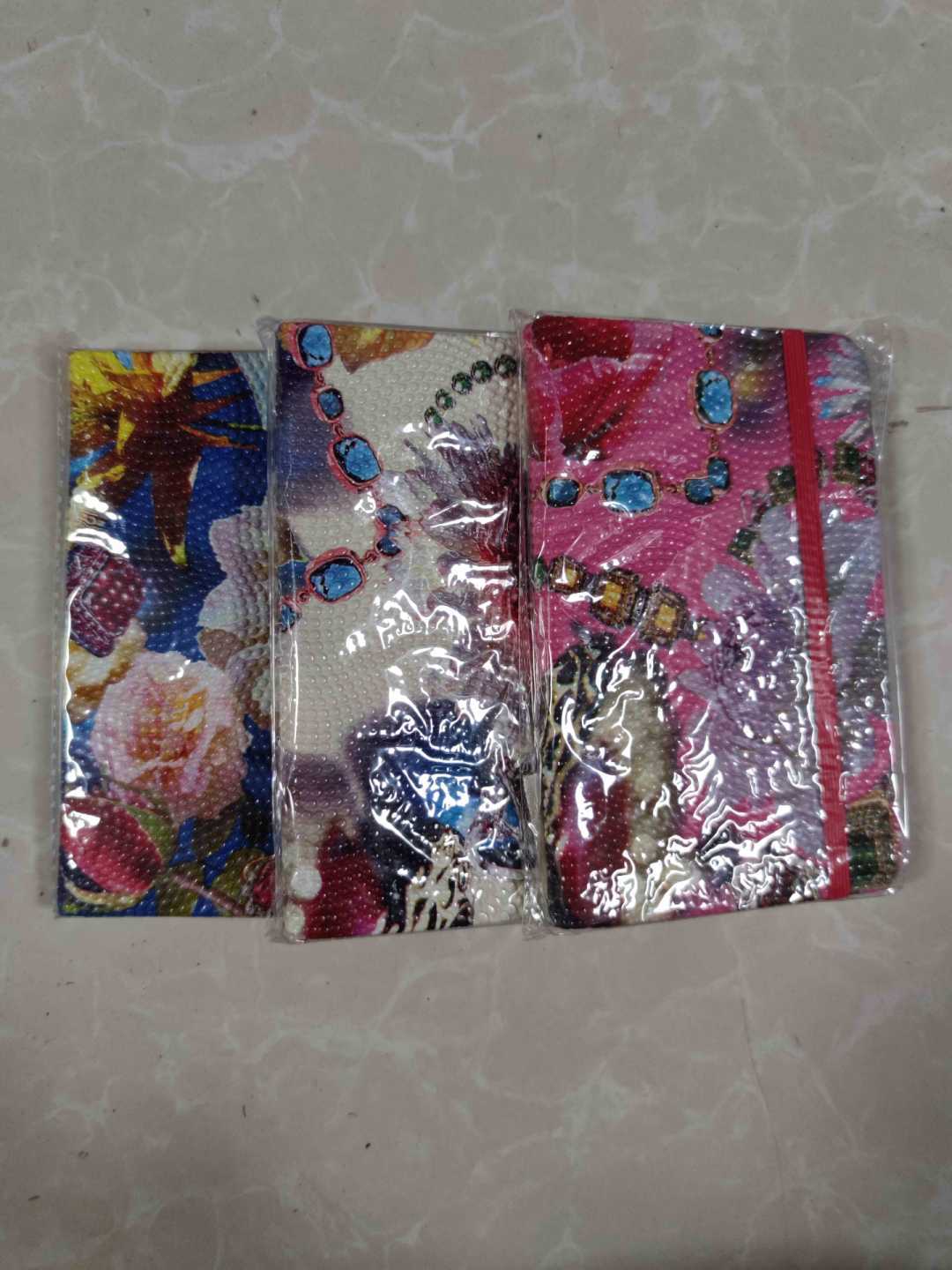 珍珠纹笔记本