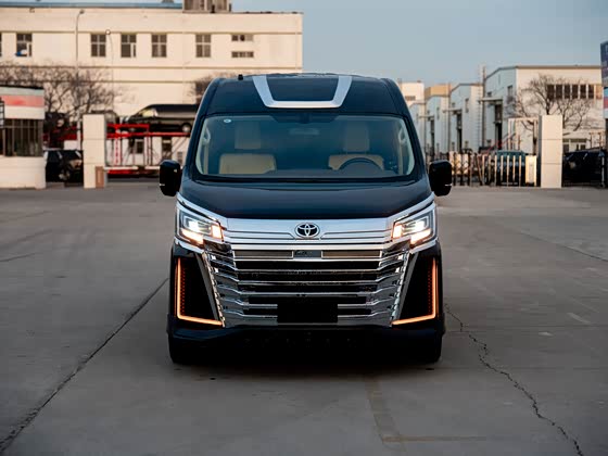 WALD-WALD CITY M9 2025款基本型   FOB宁波，最小起订量：3-4 件（一个40 英尺高柜集装箱）（可混合包装），新车，纯汽油车