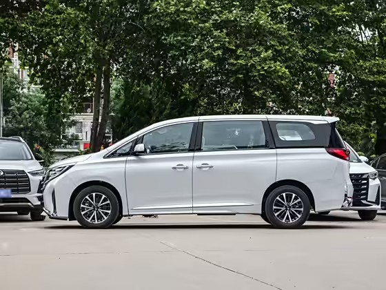 传祺M8-2024款-领秀系列-390T-豪华版-FOB宁波，最小起订量：3-4 件（一个40 英尺高柜集装箱）（可混合包装），新车