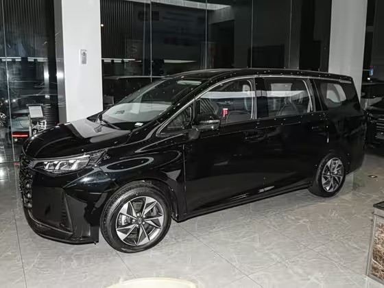 传祺M6-2023款-PRO-270T- DCT-尊享版-FOB宁波，最小起订量：3-4 件（一个40 英尺高柜集装箱）（可混合包装），新车