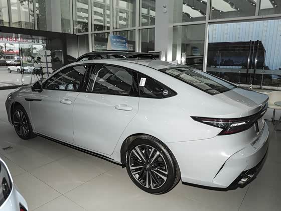 Ireizer 8 2025 2.0T DCT Chi FOB Ningbo, минимальный объем заказа: 3-4 шт. (один 40-футовый контейнер с высоким шкафом) (смешиваемая упаковка), новый автомобиль, бензиновый автомобиль