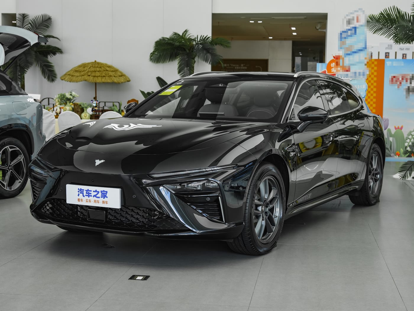 哪吒S猎装 2024款 增程300 标准版 FOB宁波，最小起订量：3-4 件（一个40 英尺高柜集装箱）（可混合包装），新车