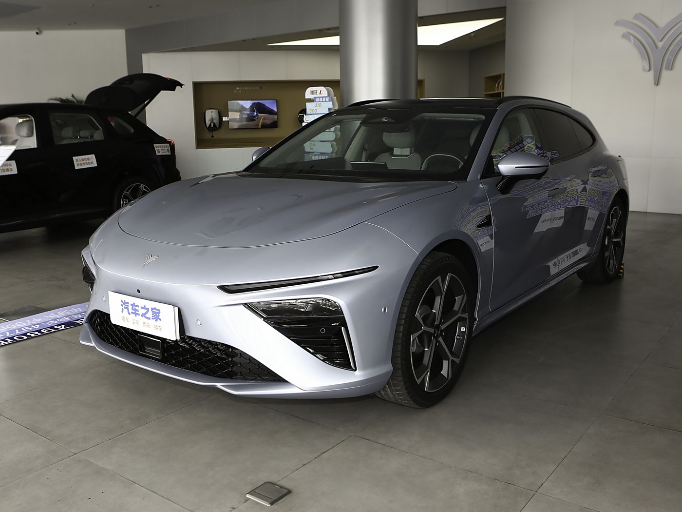 哪吒S猎装 2024款 增程300 Pro版 FOB宁波，最小起订量：3-4 件（一个40 英尺高柜集装箱）（可混合包装），新车