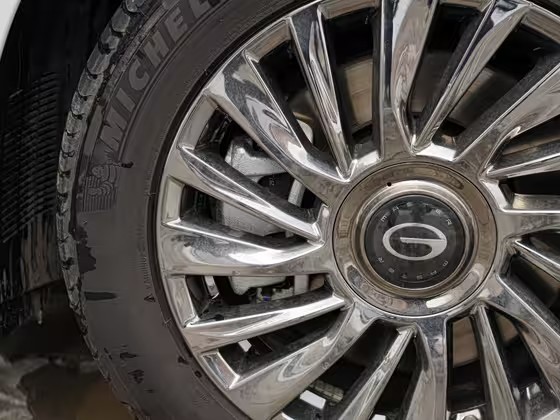 1754614992544867.jpg 560x420_c42_autohomecar__ChxoHmXXOzyAFfvZACxsYwjl7Rw966.jpg