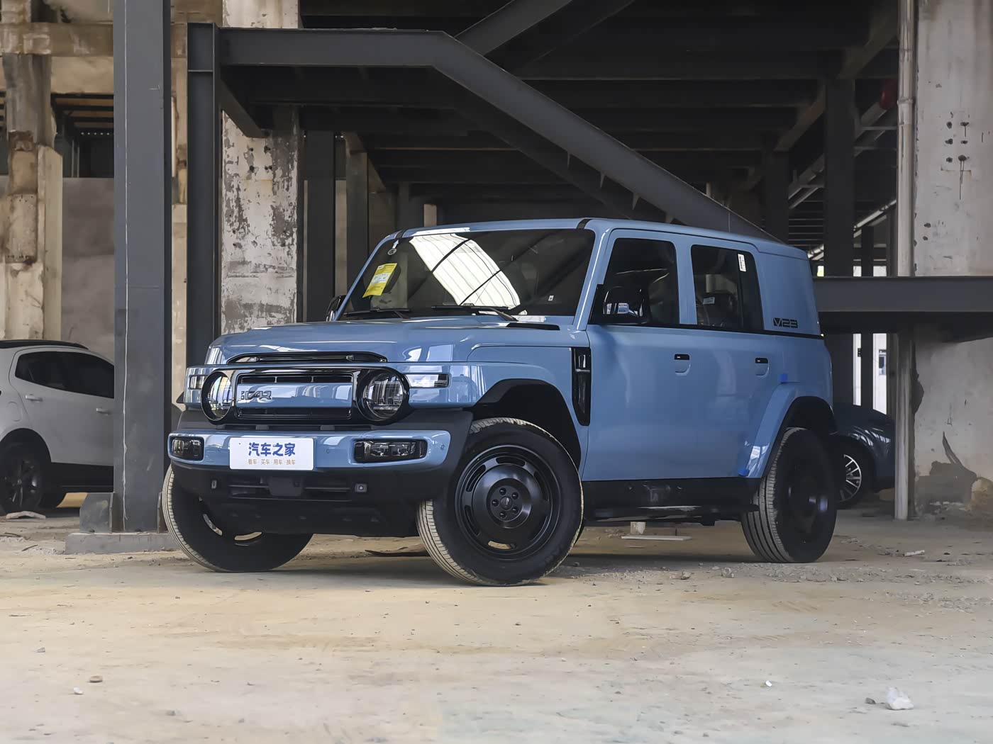 奇瑞新能源iCAR-V23-2025款401两驱智驾版FOB宁波，最小起订量：3-4 件（一个40 英尺高柜集装箱）（可混合包装），新车