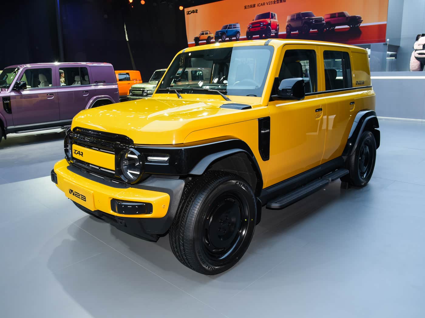 奇瑞新能源iCAR-V23-2025款550两驱智驾版FOB宁波，最小起订量：3-4 件（一个40 英尺高柜集装箱）（可混合包装），新车