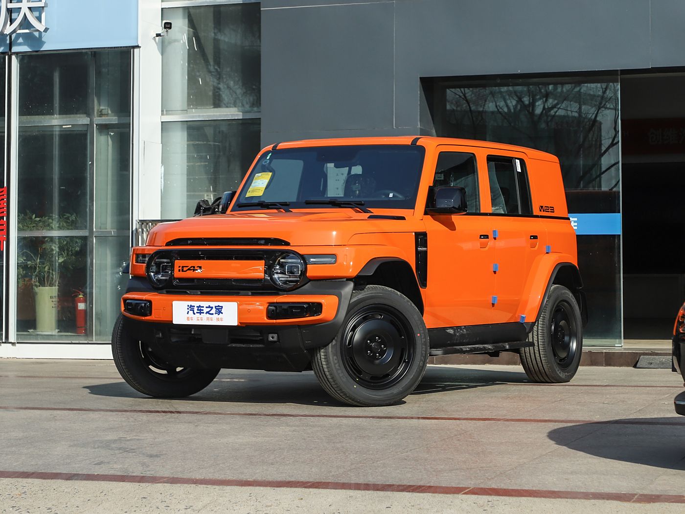 奇瑞新能源iCAR-V23-2025款550两驱智驾版FOB宁波，最小起订量：3-4 件（一个40 英尺高柜集装箱）（可混合包装），新车