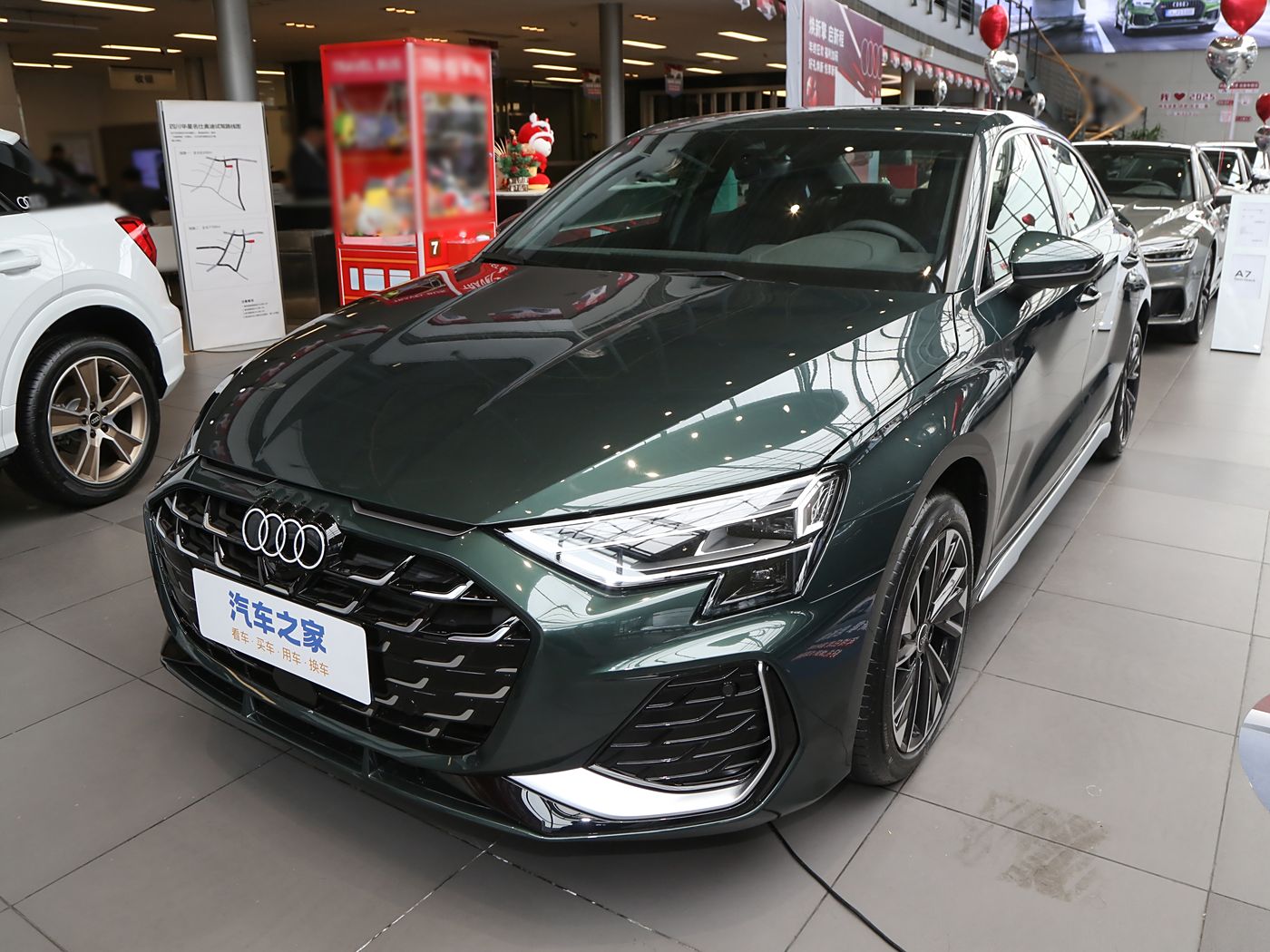 奥迪A3 2025款 A3L Limousine 35TFSl 飞驰悦享型，汽油车，FOB宁波，最小起订量：3-4件（一个40英尺高柜集装箱）（可混合包装），新车