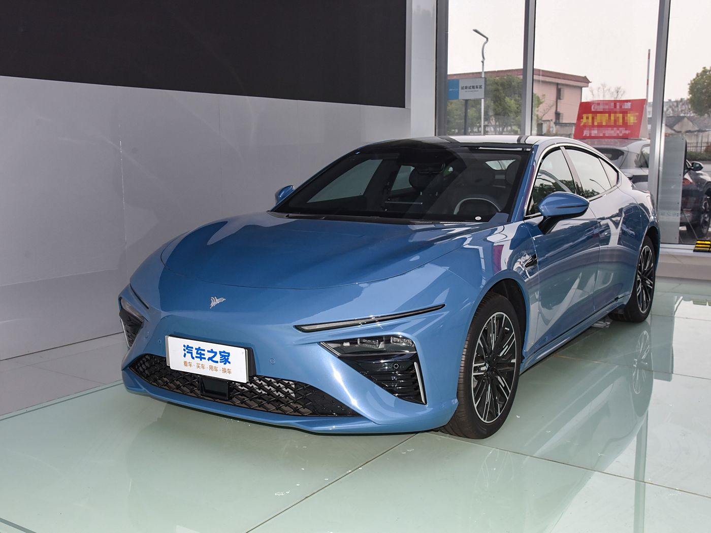 哪吒S 2024款 改款二 增程 1060 Lite版 FOB宁波，最小起订量：3-4 件（一个40 英尺高柜集装箱）（可混合包装），新车