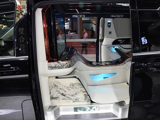 维努斯 2023款 2.0T 无垠 大师限定款 FOB宁波，最小起订量：3-4 件（一个40 英尺高柜集装箱）（可混合包装），新车，汽油车