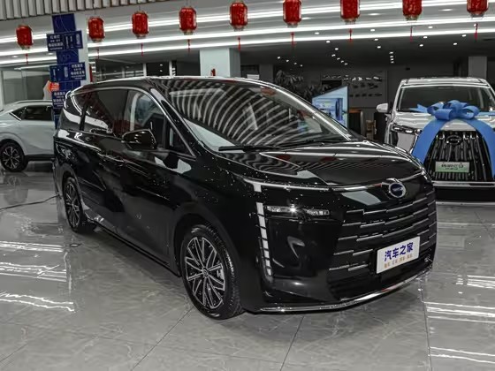 传祺E8-2024款-荣耀系列-2.0L-荣耀版-FOB宁波，最小起订量：3-4 件（一个40 英尺高柜集装箱）（可混合包装），新车