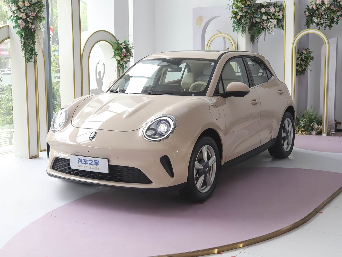 欧拉好猫 2025款 纯电动 430km尊荣型 FOB宁波，最小起订量：3-4 件（一个40 英尺高柜集装箱）（可混合包装），新车