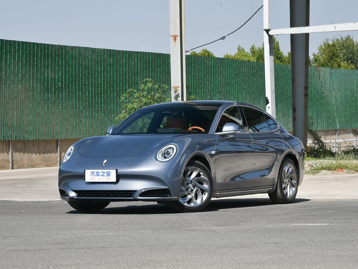 Ora Молния Cat 2022 Чистый электрический 555km Уважаемый выпуск FOB Ningbo, минимальный объем заказа: 3-4 шт. (один 40-футовый контейнер с высоким шкафом) (смешиваемая упаковка), новый автомобиль